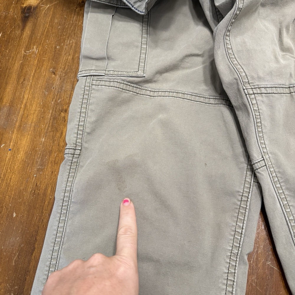 L.L. Bean Favorite Fit Cargo Pants Women's 16 Dusty Olive Canvas Utility - Picture 14 of 15